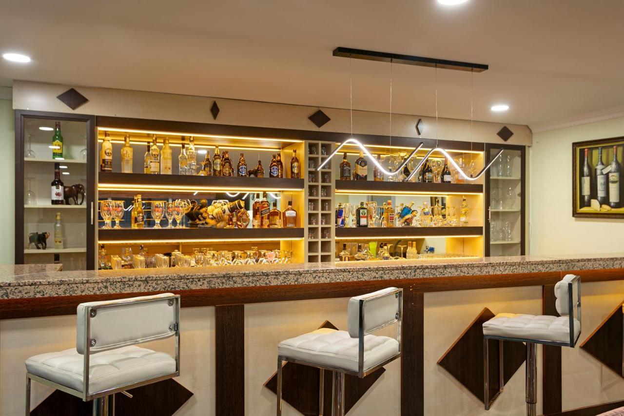 Lara Dinc Hotel 안탈리아 외부 사진