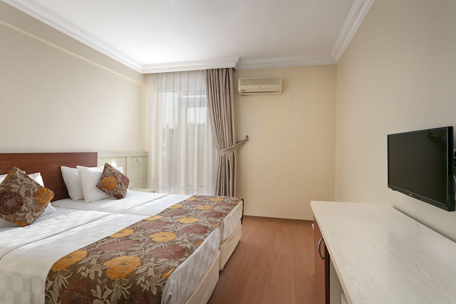 Lara Dinc Hotel 안탈리아 외부 사진