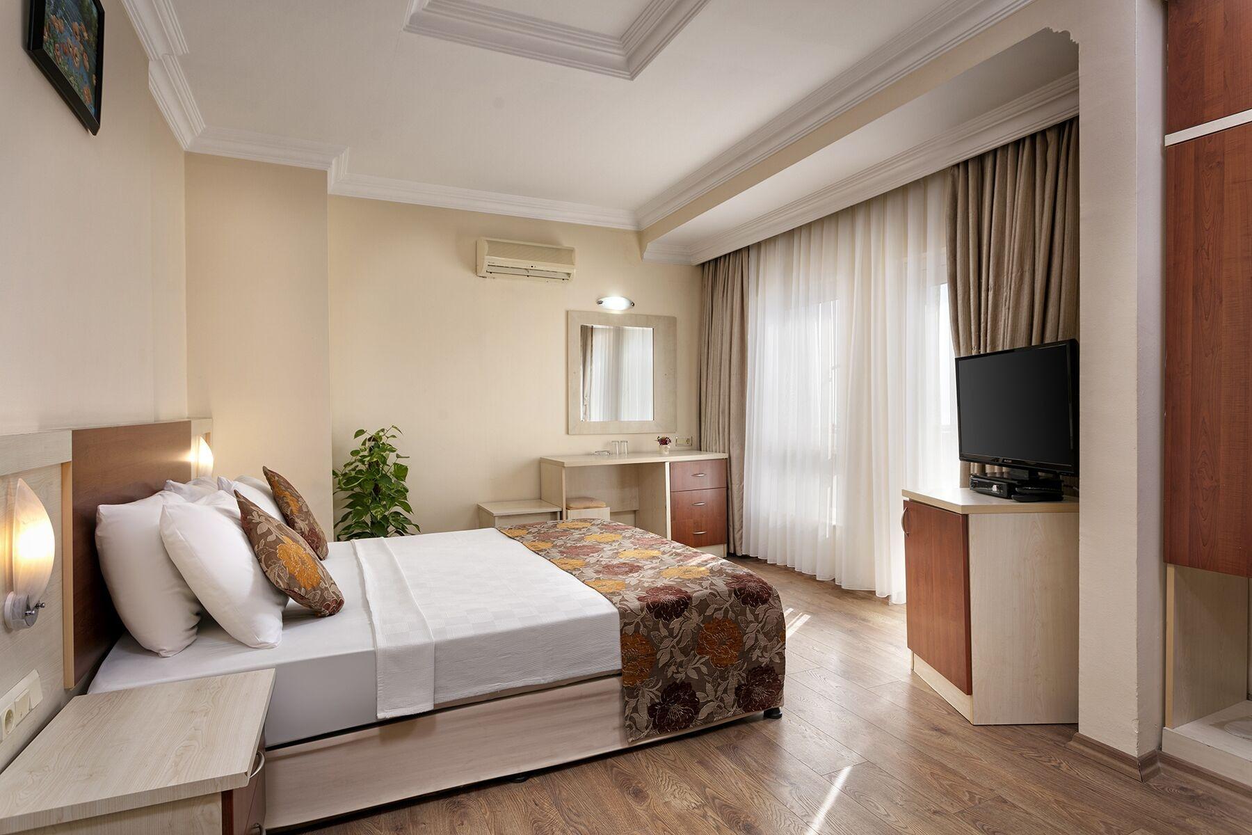 Lara Dinc Hotel 안탈리아 외부 사진