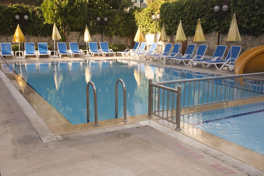 Lara Dinc Hotel 안탈리아 외부 사진