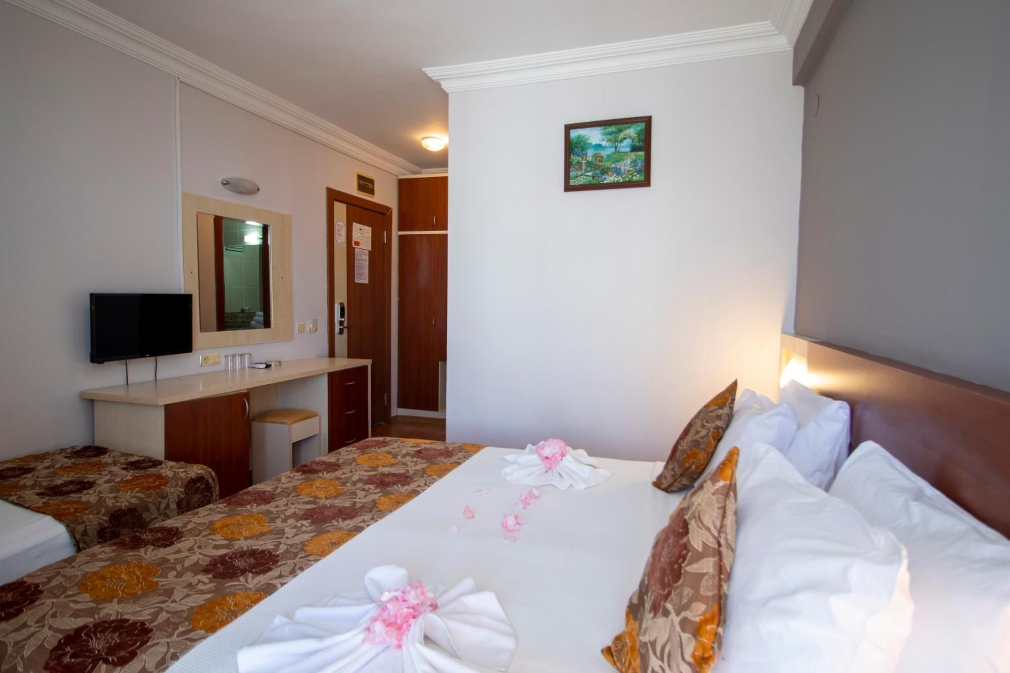 Lara Dinc Hotel 안탈리아 외부 사진