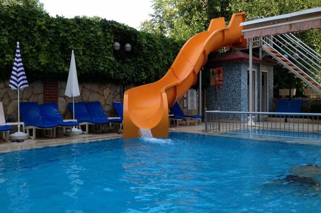 Lara Dinc Hotel 안탈리아 외부 사진